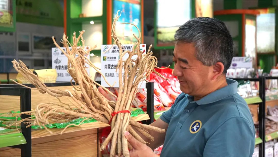 “乡村好物”走进固阳，“41°固阳献”吸引餐饮巨头前来选品