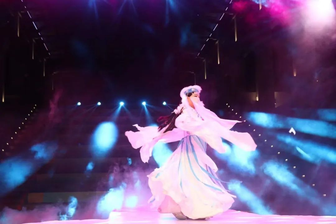 安徽黄山歙县旅游节,安徽人游黄山2017年