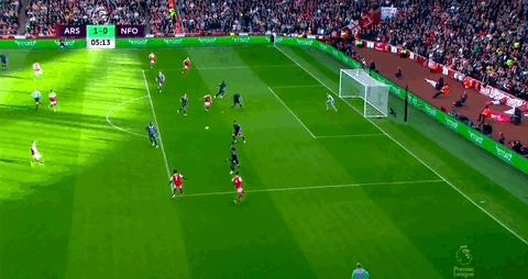 豪门悲喜夜！枪手5:0反超曼城，C罗哑火曼联取胜，皇马爆冷被逼平