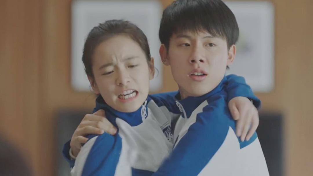 情感不成熟的父母对孩子的影响,当孩子情感困惑时父母该怎么做