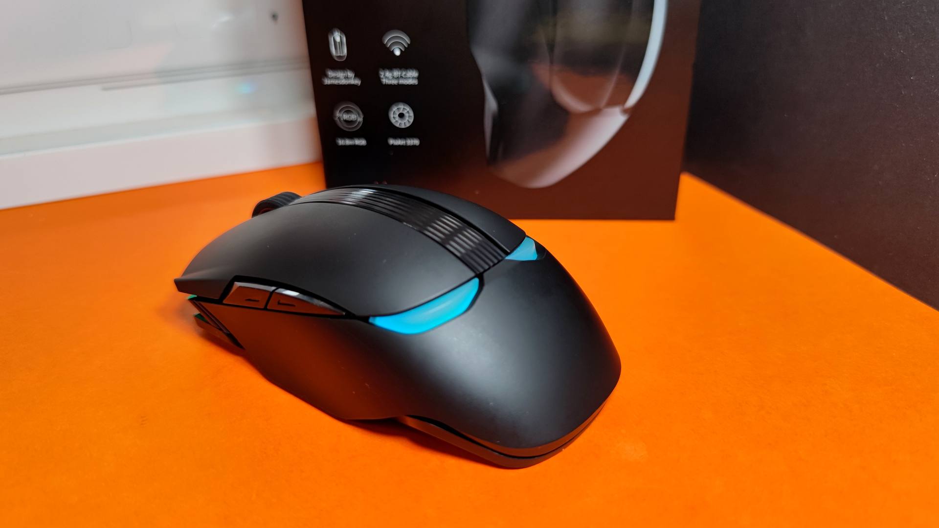 2022好物种草，贱驴侍从无线游戏鼠标，游戏时的守护者