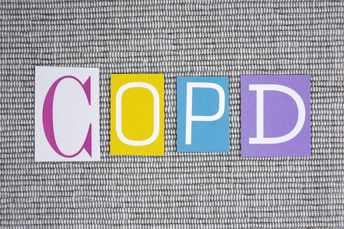 慢阻肺稳定期药物治疗随访流程：评估-回顾-调整，让呼吸更自由