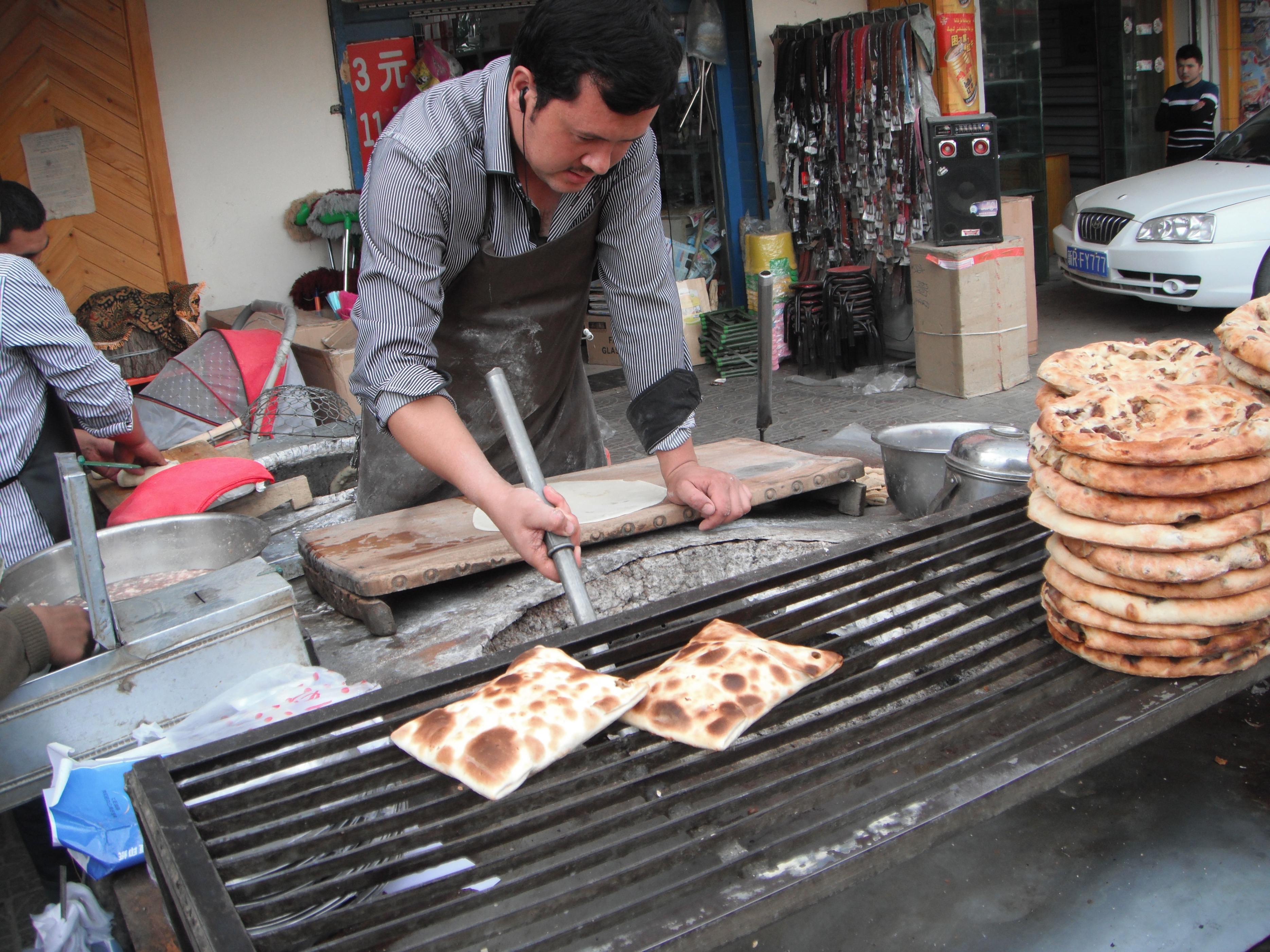 新疆旅游必吃的5样美食,旅游必吃的十大美食