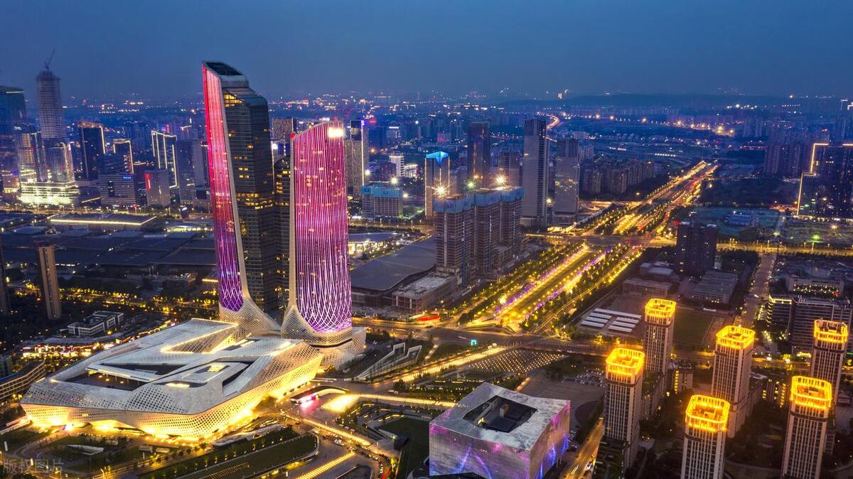 南京2022预计gdp排名,南京历史最高gdp