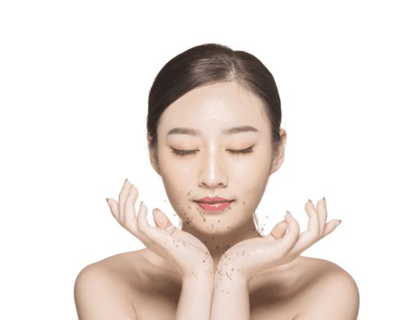 脸上长斑又黄又黑怎么祛斑最有效,脸上长斑暗黄怎么改善