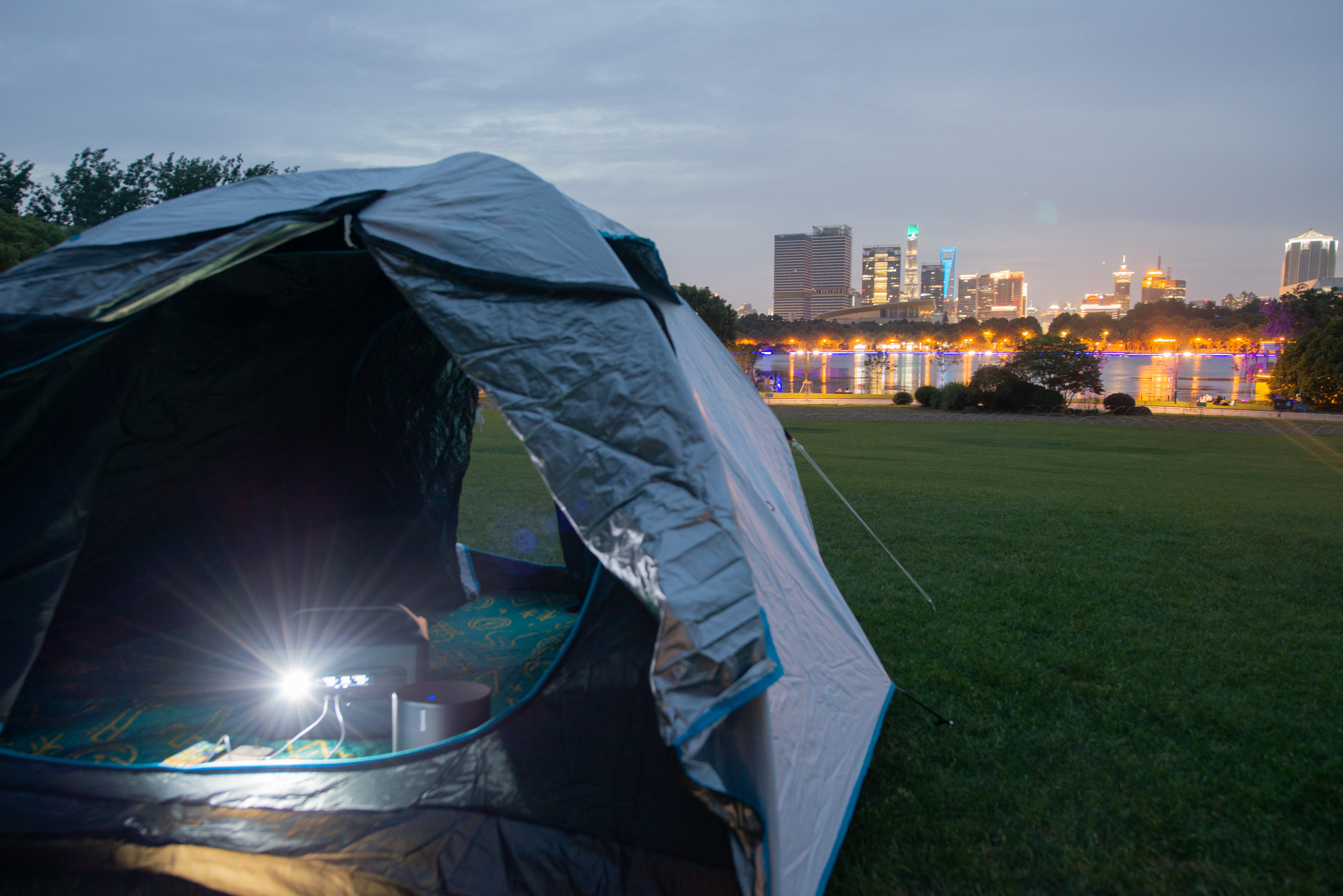露营户外电源实用推荐,用于户外露营一般用电的电源多大