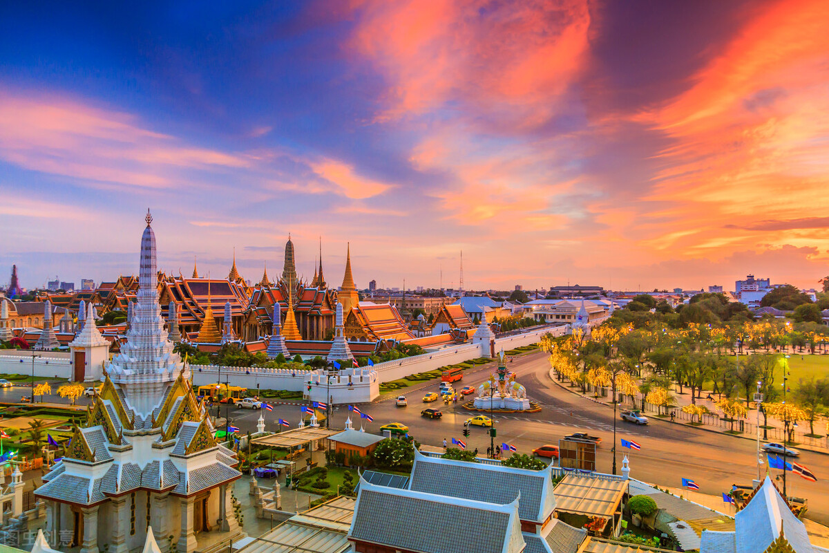 现在真实的泰国,超百万人聚集潮汕地区