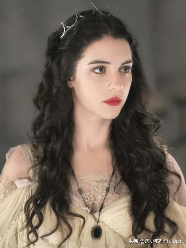 苏格兰女王玛丽的悲惨人生,苏格兰女王玛丽一世返回爱丁堡