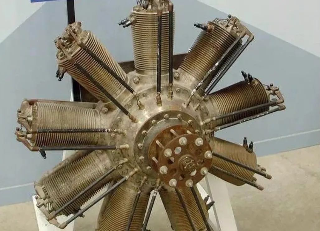 宾利依然是皇室之光,宾利最低调的一款车