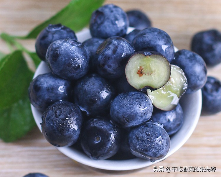 入秋后碰到此食材别手软,入夏的应季水果