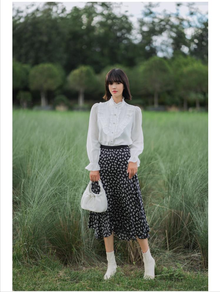 30岁女人穿什么平价时尚牌子衣服,40-50岁女人适合穿什么牌子的衣服