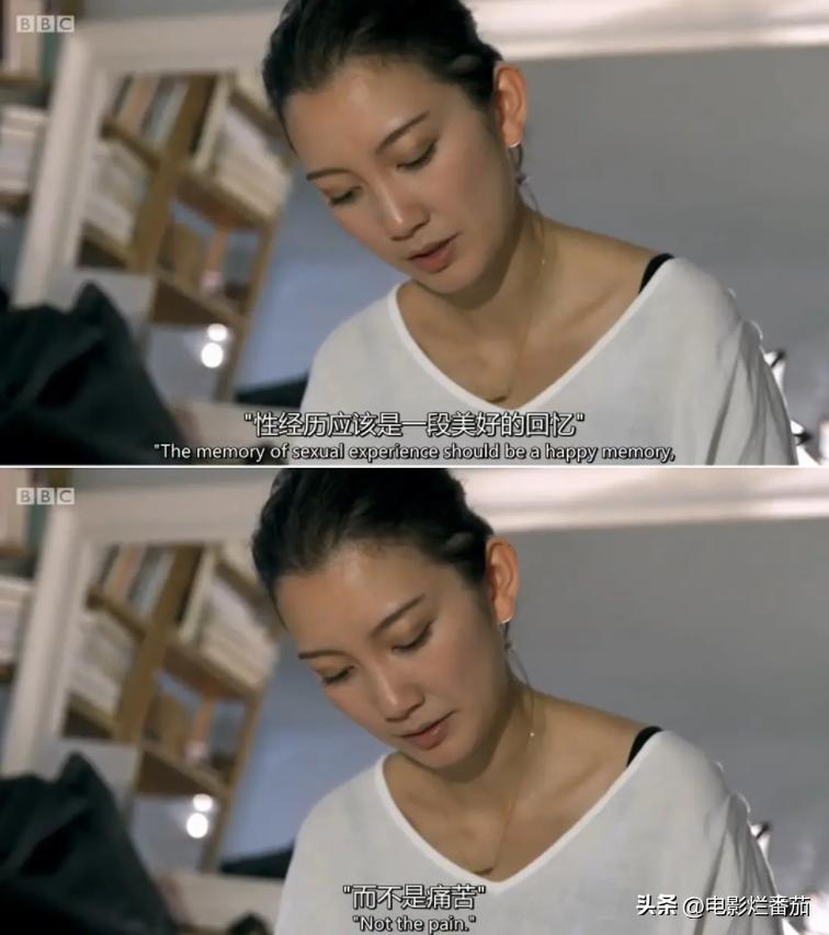 1万美金舔脚半小时？导演昆汀被曝恋足癖，影片多次出现脚的场景