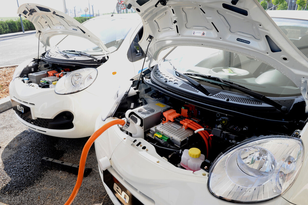 买新能源汽车的惨痛教训,新能源汽车换电有多坑