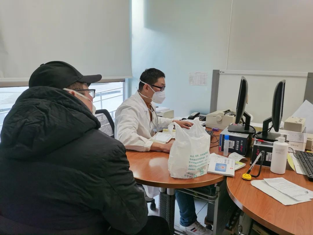 发热门诊患者暴增的应急预案,发热门诊医疗服务有序