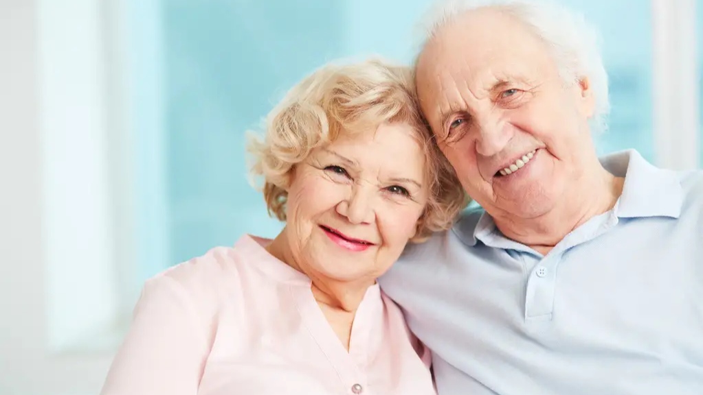 老年人的生活对健康很重要,老年生活重要因素