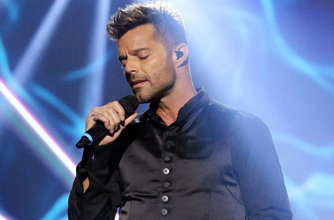 陈奕迅世界杯完整版,世界杯陈奕迅完整视频