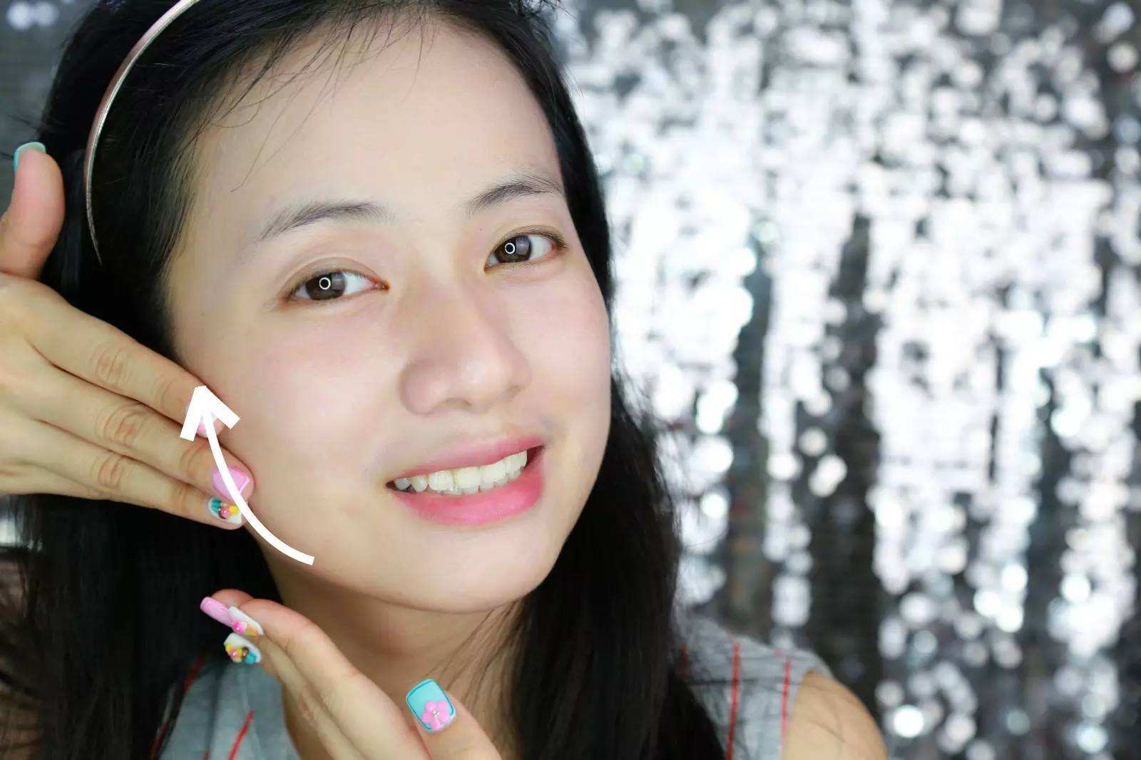 女人睡前揉揉什么穴位,脸部按摩及颈部按摩