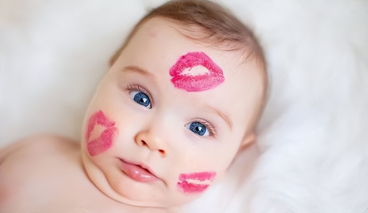 孩子被亲得了脑炎,宝宝脑炎是因为大人亲吻引起的吗