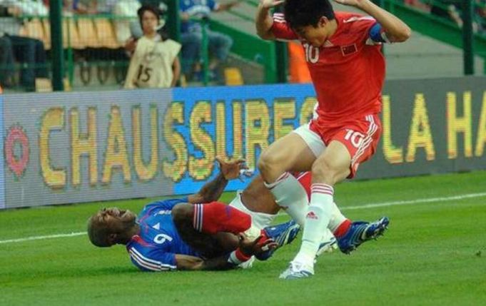 女足夺冠为何男足垫底,中国女足夺冠最新战况