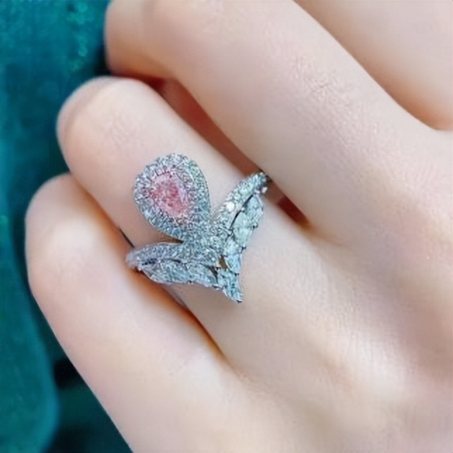 七夕节如何正确秀恩爱,七夕怎么过都在秀恩爱晒礼物