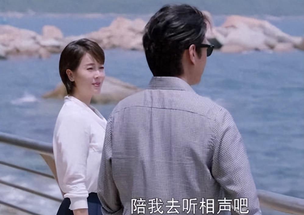 狂野胸罩，刀锋般诱惑，震撼镜头，令人无语