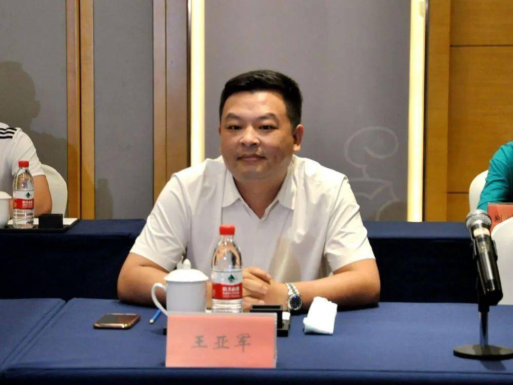 恒大足校盈利,恒大足校8年耕耘