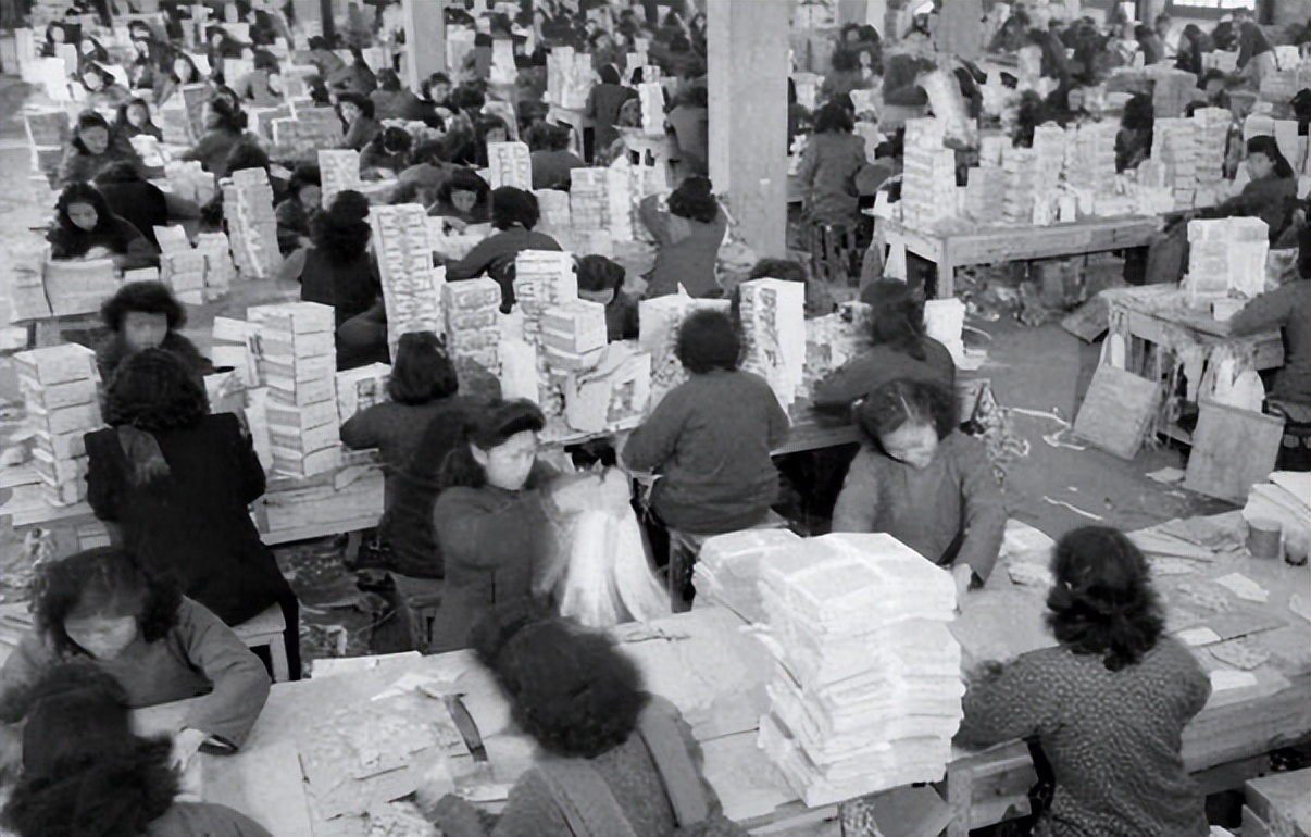 民国的大黄鱼能换多少大洋,民国一根大黄鱼金条值多少大洋