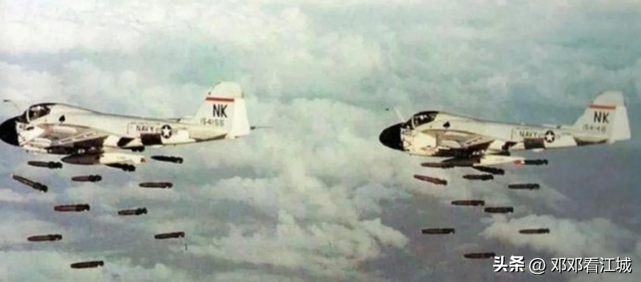 多次惹众怒的知名公知教授，如今沦落到美国街头送外卖