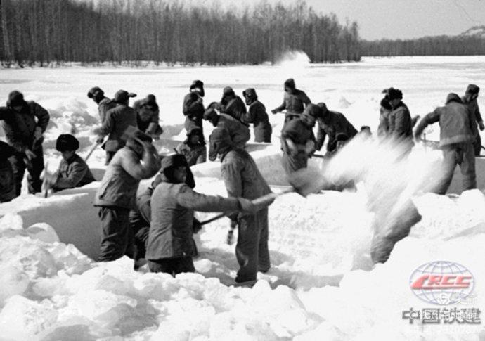 「铁兵故事」我记忆的兴安岭作者：丁宪邦