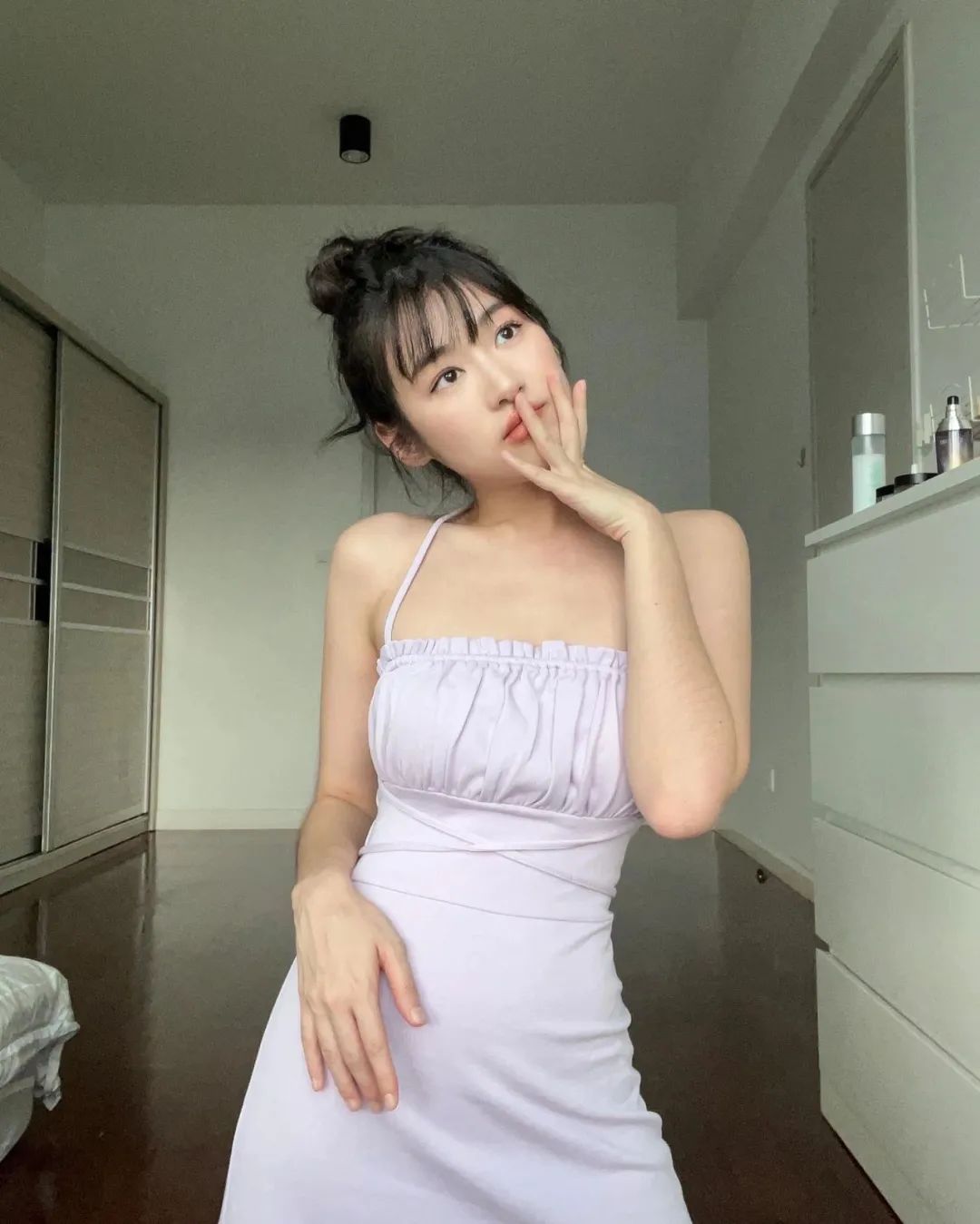 夏季小众吸睛穿搭韩系冰淇淋色,炎热的夏天穿什么颜色显得好看