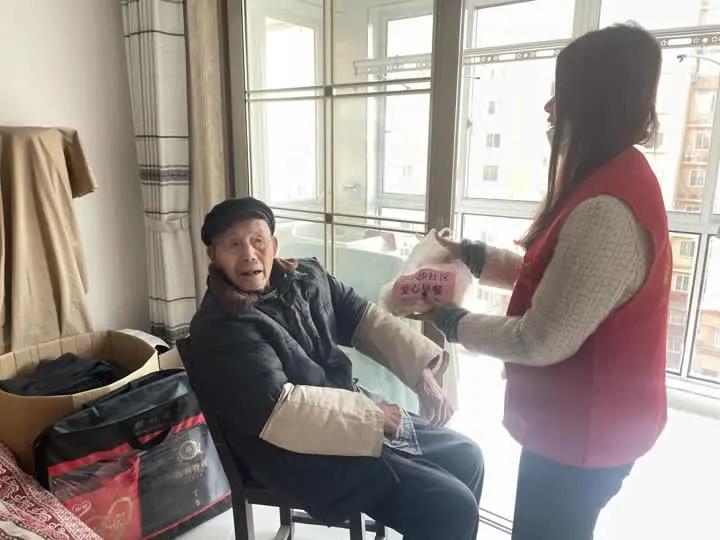 以政务公开提升养老服务水平,多方合力提升基层养老服务