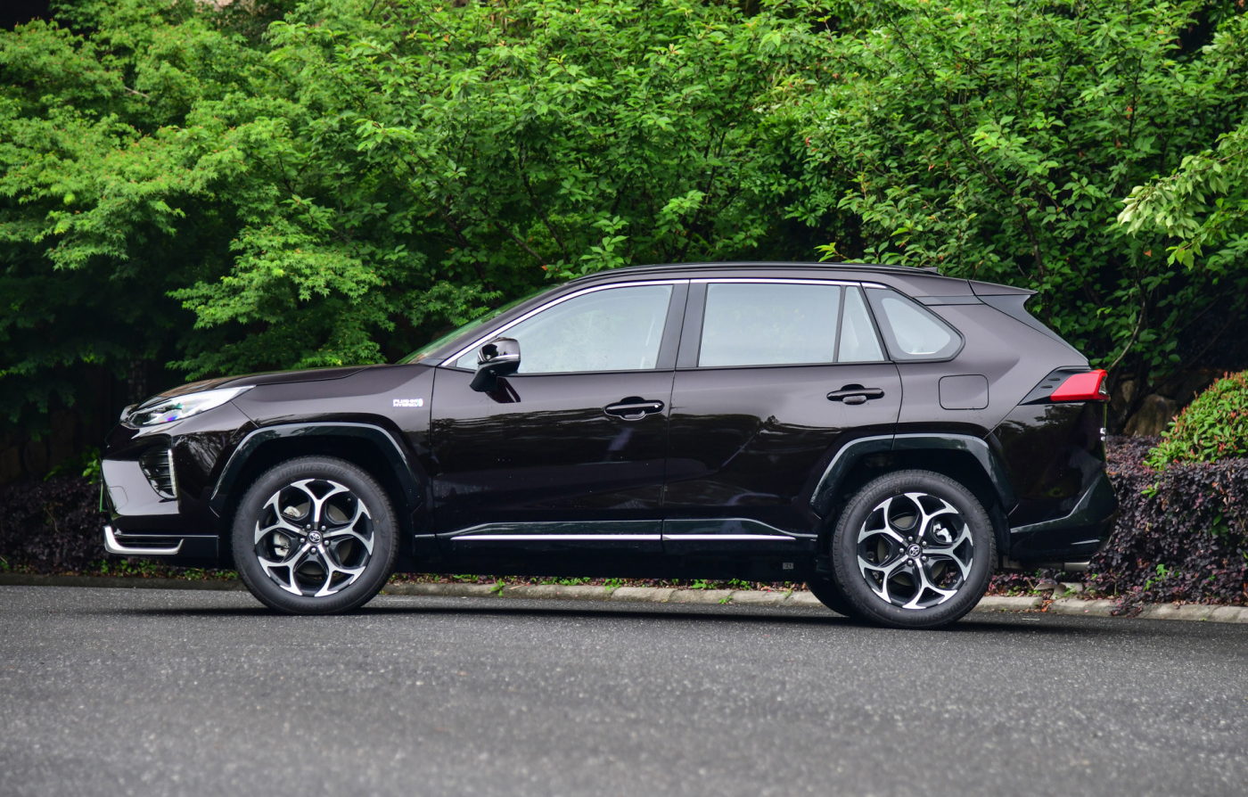 唐dmi对比威兰达混动,比亚迪唐dm-i与威兰达高性能版