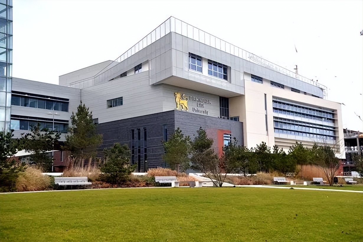 为什么QS200以后的英国大学，当下不建议中国留学生盲目去读？