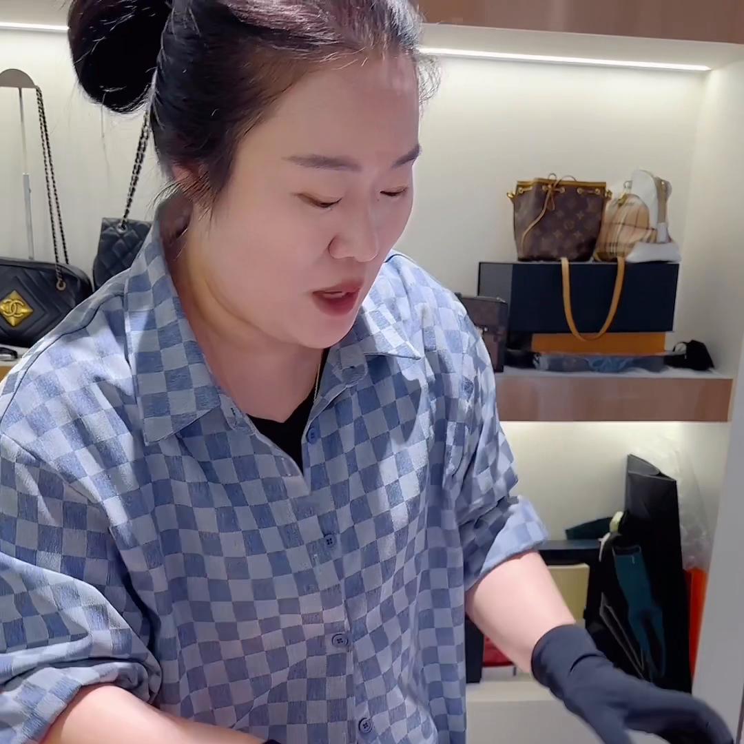 春夏爱马仕,爱马仕丝巾十大经典款图片