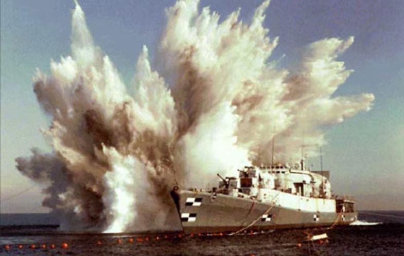 日本兵用一支烟炸沉自家战舰，日方对此拒不承认，还反咬美国一口