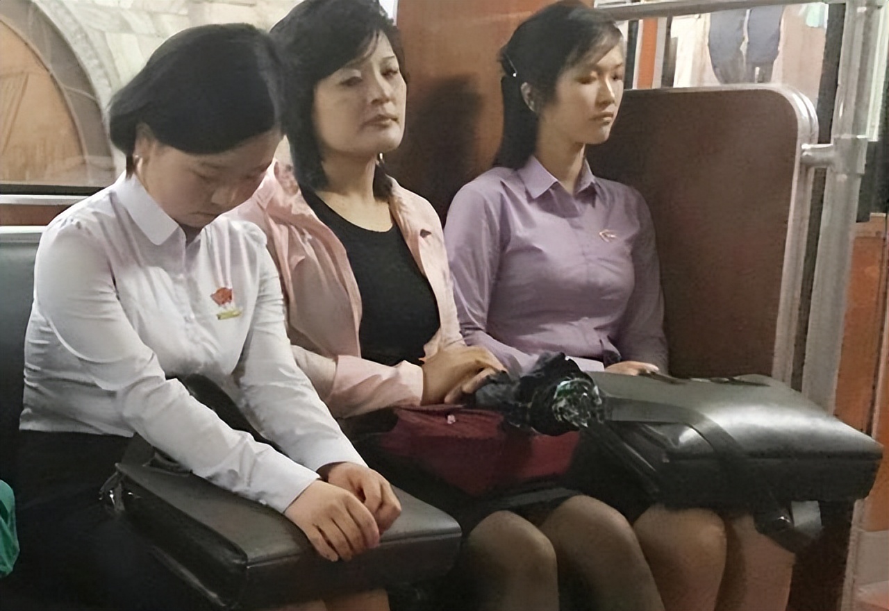 一个月2000块人民币在朝鲜的生活,一万元在朝鲜能过上什么样的生活