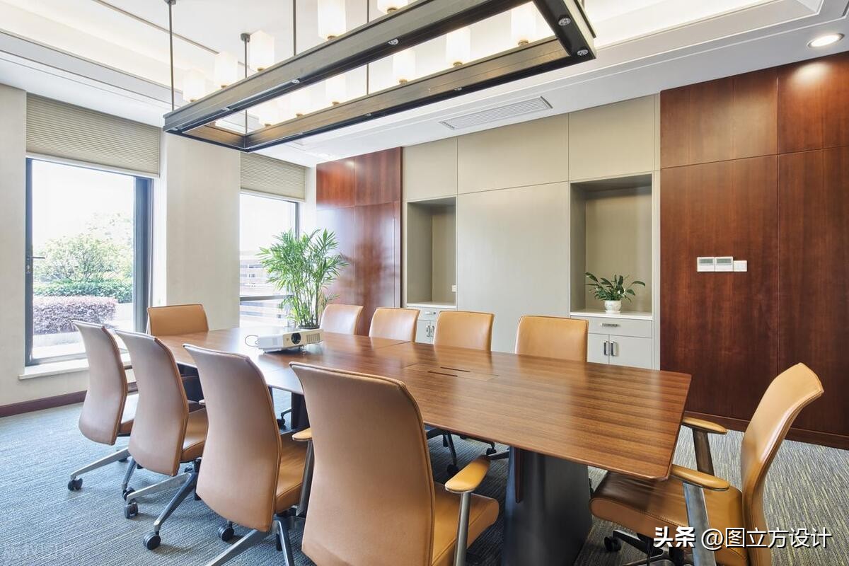 小办公室如何优化空间设计,高级感办公室空间设计方案
