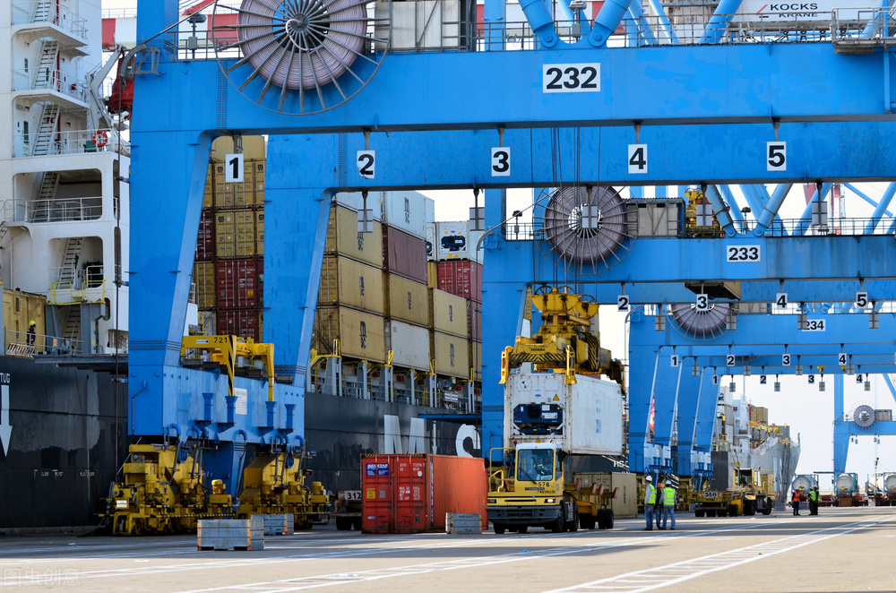 国内寄快递到国外用什么转运,国际快递转运流程几个阶段