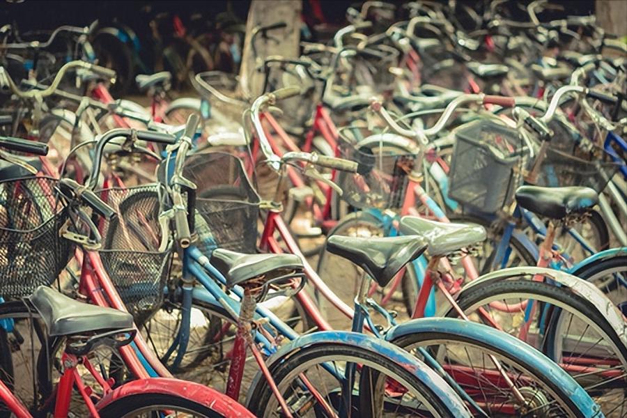 凤凰自行车到底值不值得买,凤凰自行车是个老牌子吗