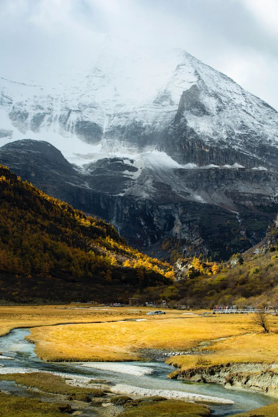 稻城亚丁啥时去最好,去稻城亚丁啥时候去最好