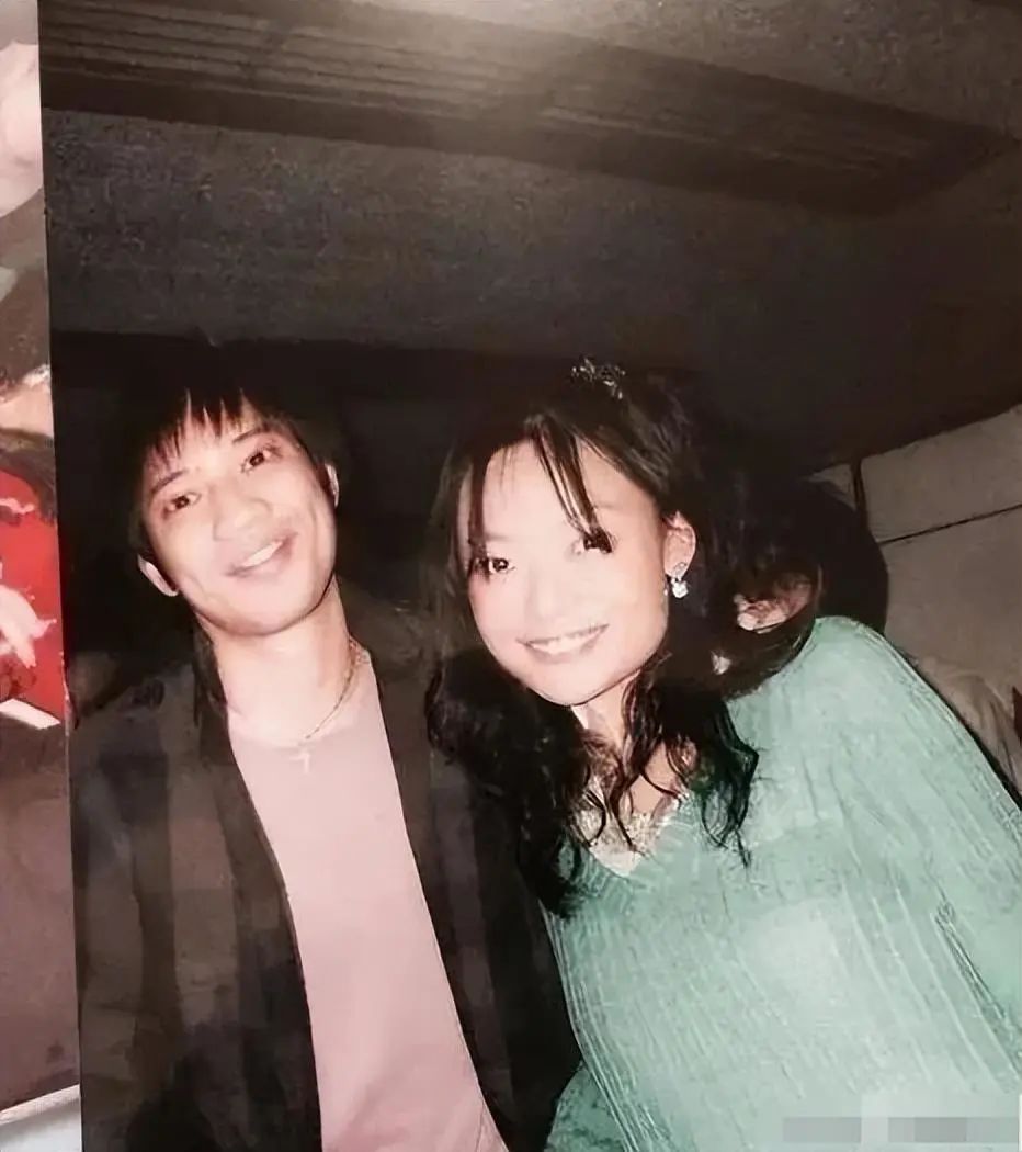 被富二代老公逼迫净身出户，放弃牛津成“最惨阔太”的她，太惨了