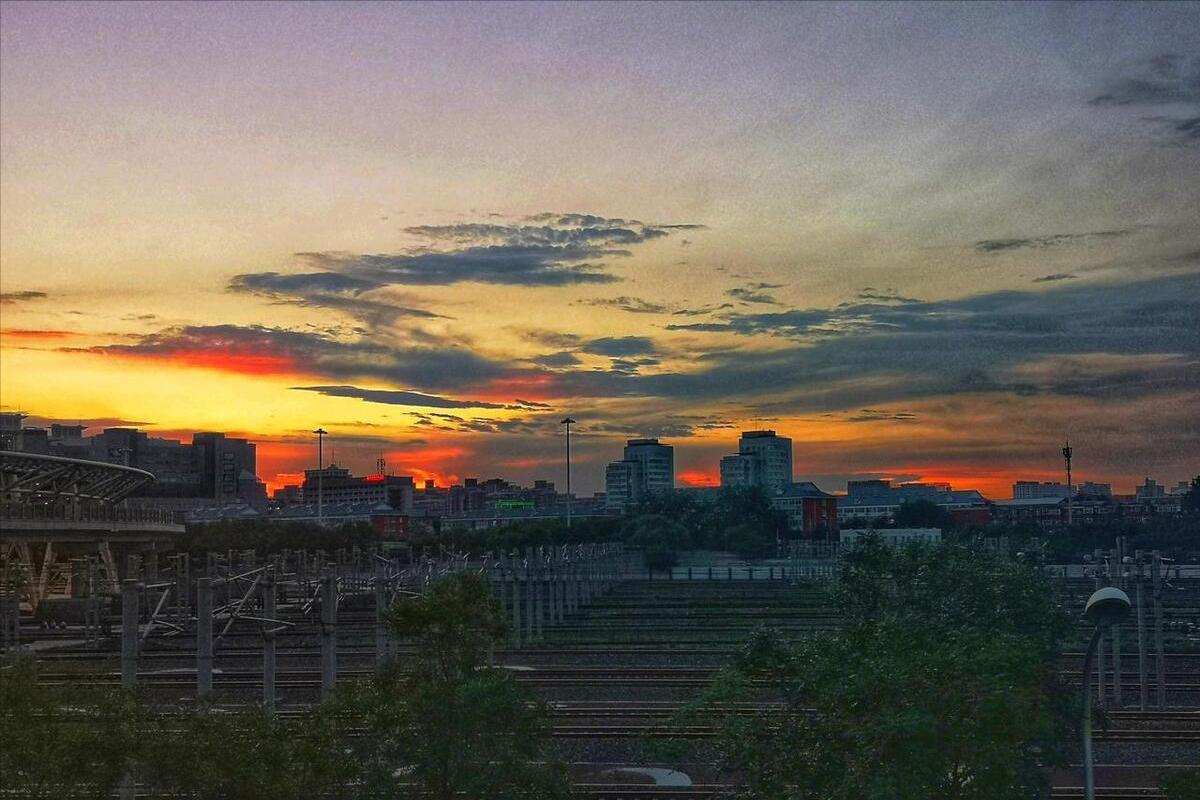 几月开始入伏天气凉了,天气预报未来三天伏天过了吗