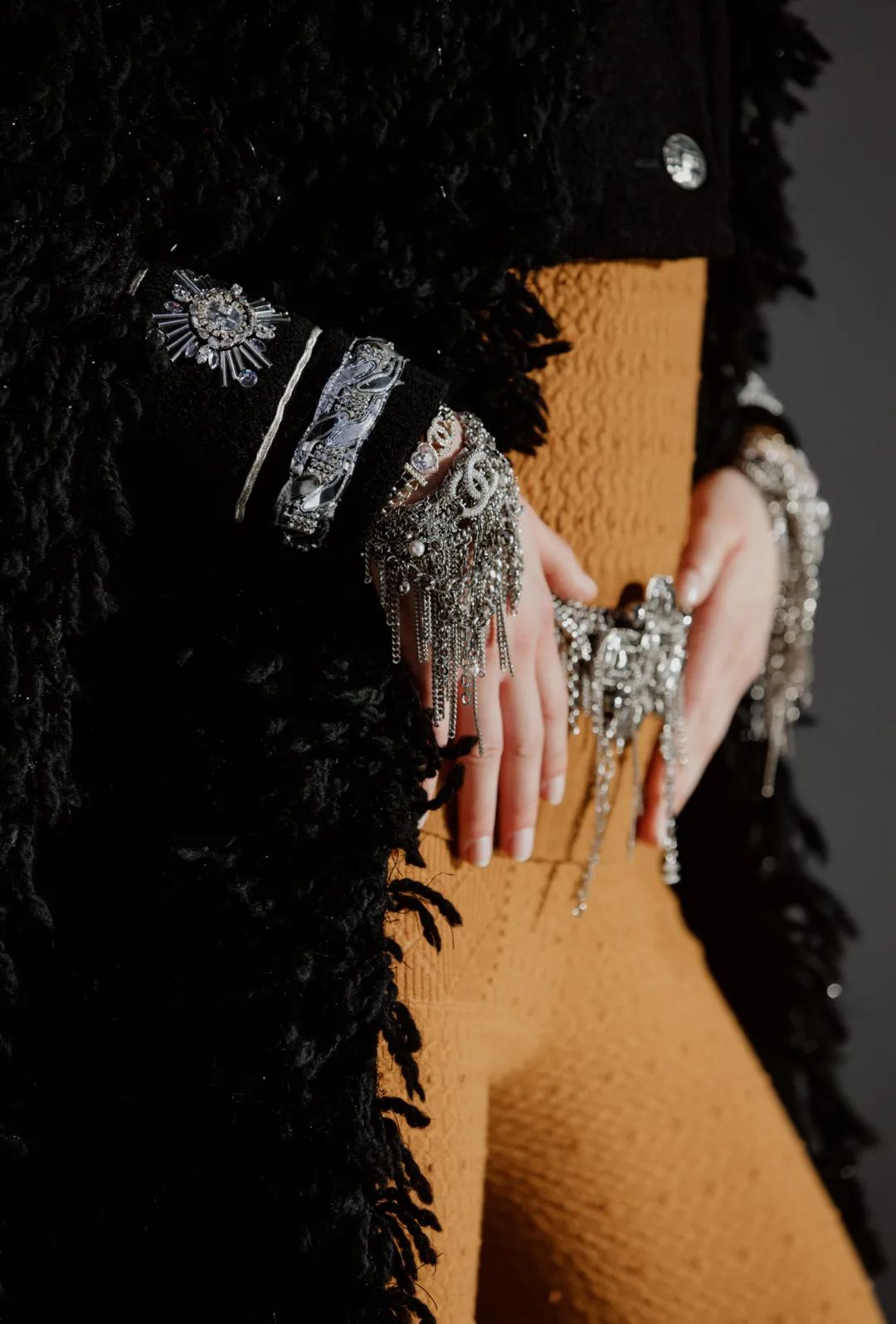 香奈儿2017早秋手工坊,香奈儿高级手工坊发布会视频