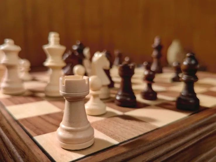 苹果14与华为mate50一起发布,苹果14和华为mate50或将同期发布