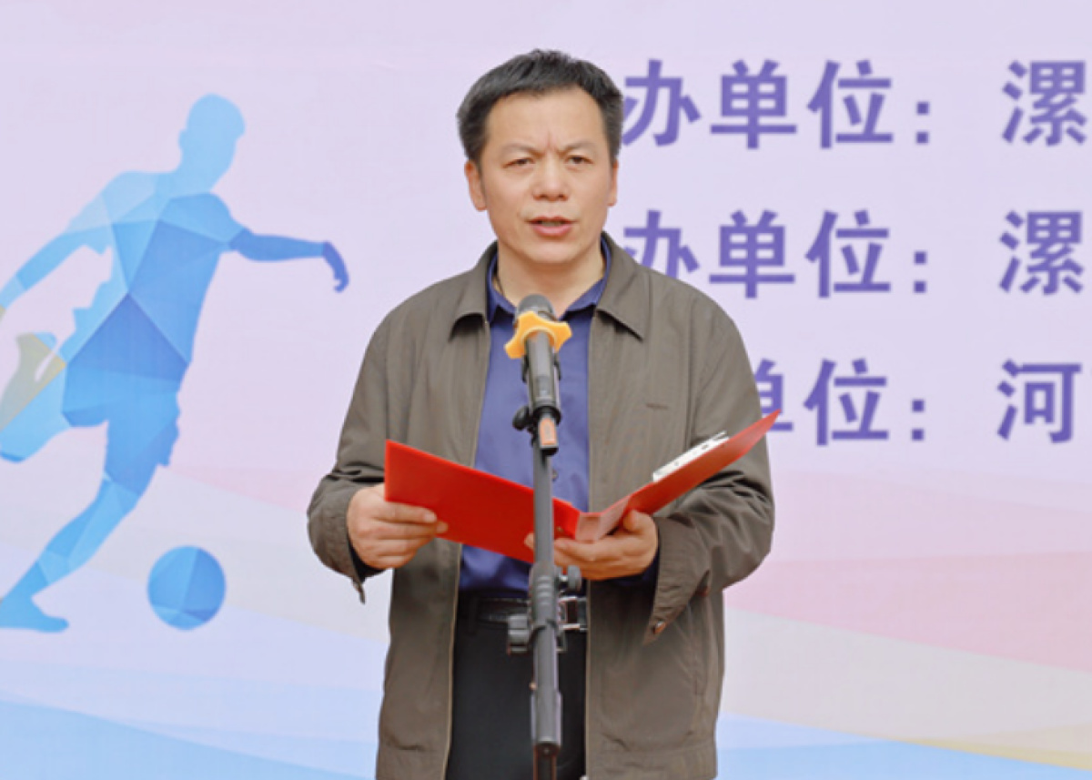 漯河市长杯校园足球联赛,19支参赛队伍展开角逐