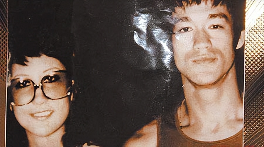 向华强和丁佩离婚42年,向华强和丁佩为什么结婚