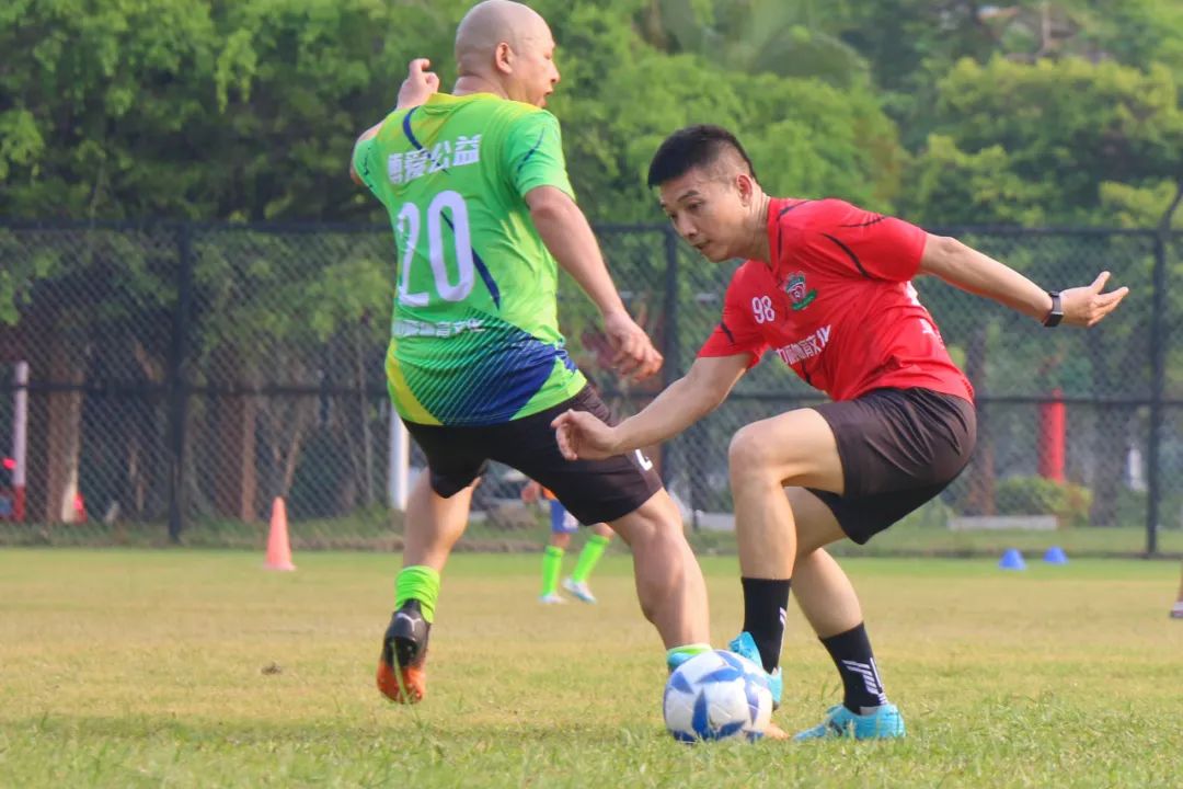 浠ョ悆浼氬弸寮哄仴浣撻瓌,浠ョ悆浼氬弸寮鸿韩鍋ヤ綋