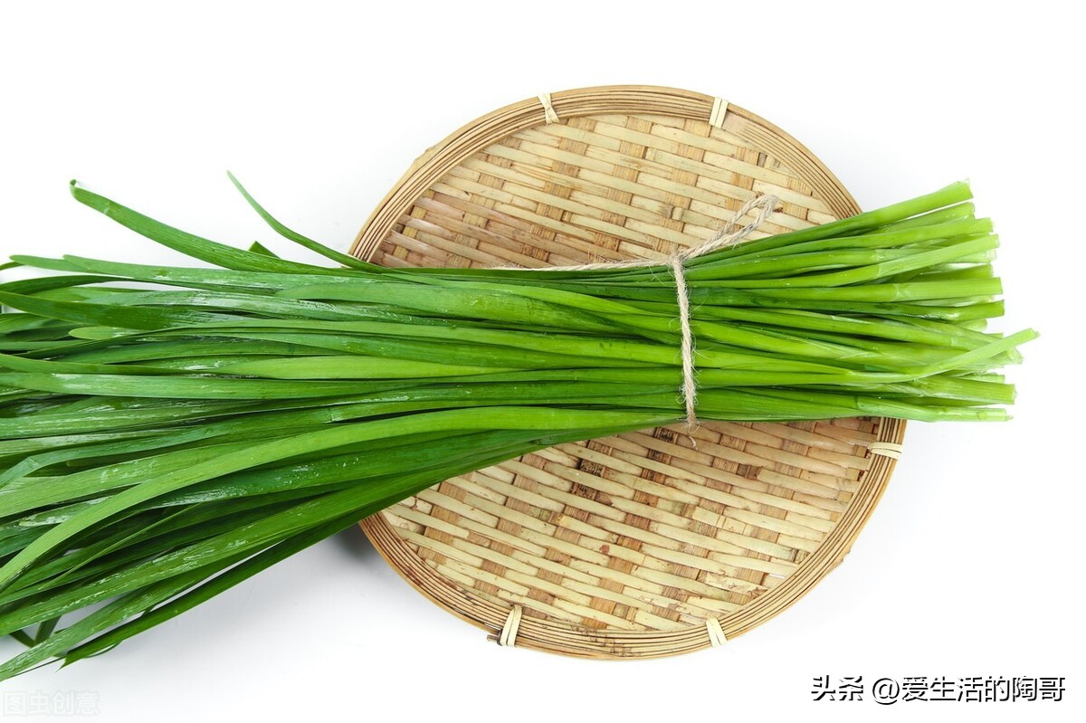 中医告诉你男性补肾的五类食物,秋季男人吃啥中药补肾