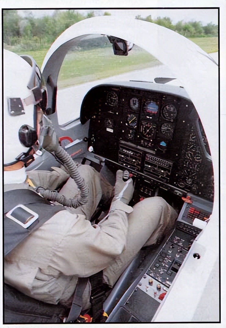 有趣飞行棋绝版了吗,有趣飞行器