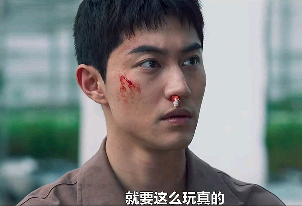 黑话律师中李钟硕怎么成为硕鼠,黑话律师李钟硕为什么入狱